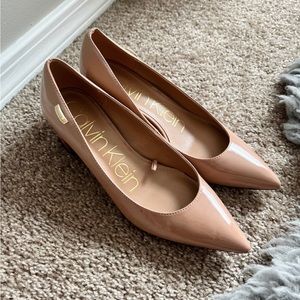 Calvin Klein short block heel pointy toe pump